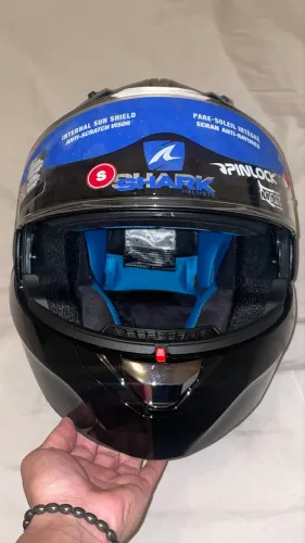 Capacete Shark VZ 150 modelo: EVO-ONE 2