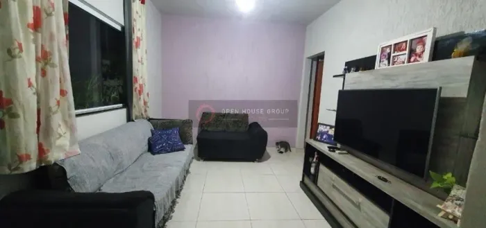 À venda casa em São Gonçalo, 2 quartos, garagem , sol da manhã!!!