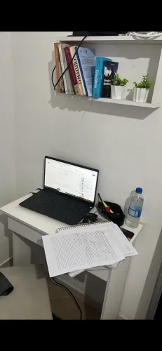 vendo escrivaninha ótimo estado