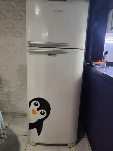 Geladeira Electrolux DFF44 220v