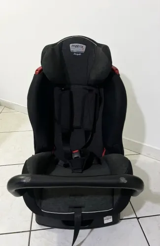 Cadeira Auto Burigotto Matrix Evolution K (0 a 25kg)