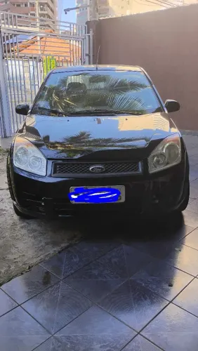 Ford Fiesta Sedan 1.0 8V Flex 4P 2010
