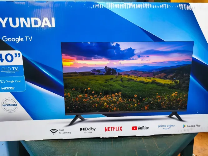 Smart TV 40" polegadas, Novo na caixa