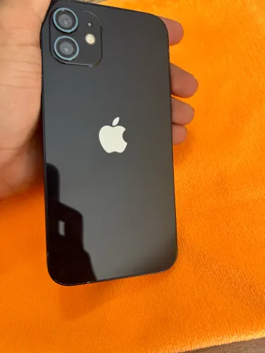 IPHONE 12
