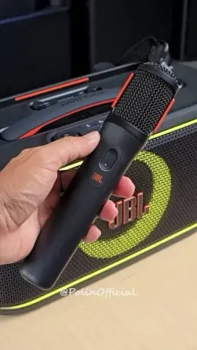 JBL Partybox On The Go 2 com microfone