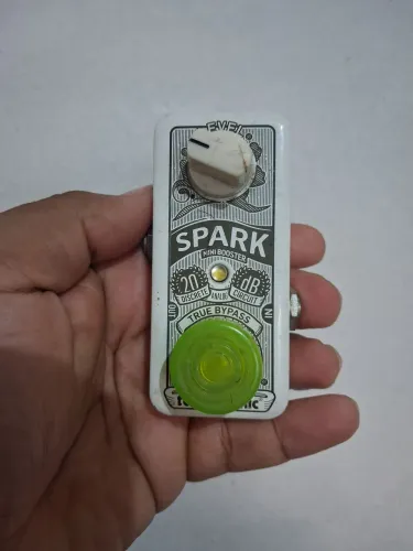 Pedal booster Tc Eletronics