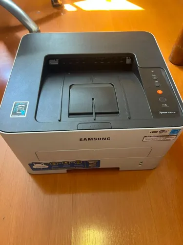 Impressora Samsung Xpress M2835DW usada