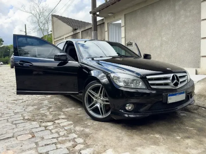Mercedes-Benz C-300 Avantgarde 3.0 V6 24V 231cv Aut. 2011