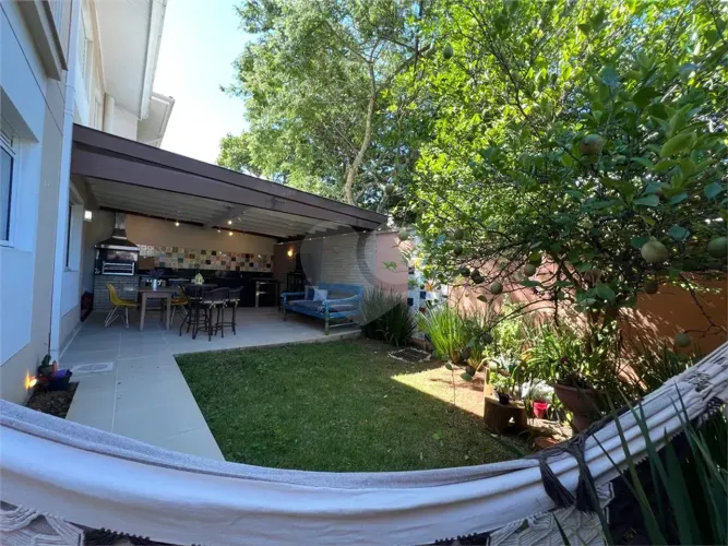 Segurança e Natureza na Zona Norte | Casa com 190m² em Condomínio Fechado