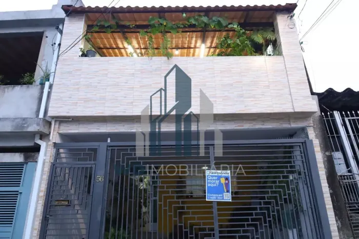 Casa à venda no bairro Vila Carmosina - São Paulo/SP