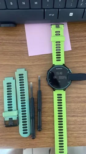 Vende-se Garmin Forerunner 235 em perfeito estado