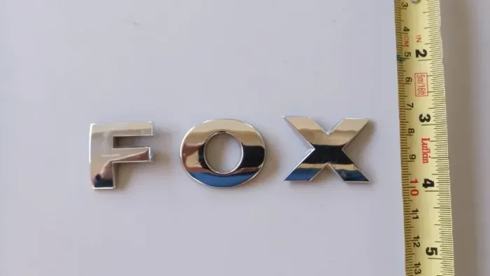 emblemas original varios modelos Vw 16v 206 focus bora fox montana