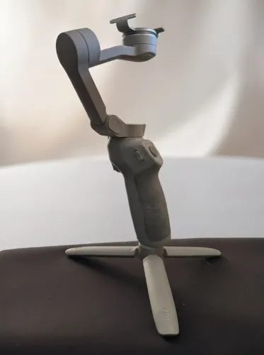 DJI OSMO MOBILE 4