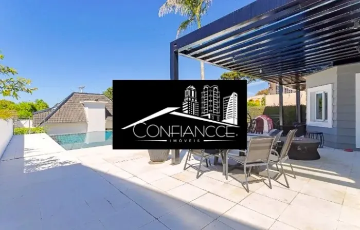 Casa em condominio com 4 quartos para alugar em Santa Felicidade, Curitiba - PR | Confianc