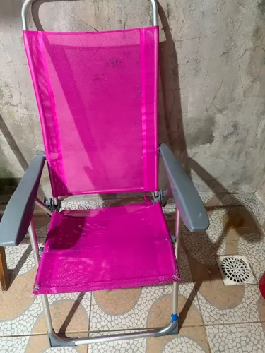 Vendo cadeira de praia motivo mudança 
