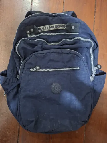 Mochila Kipling Original - Azul Marinho - Resistente e Espaçosa