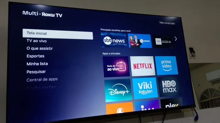 Tv smart Roku semi nova 50 polegadas