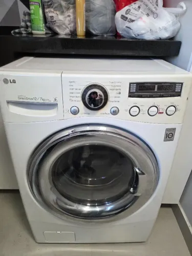 Lava e Seca LG WD1252RW 12/7kg Para Conserto ou Peças