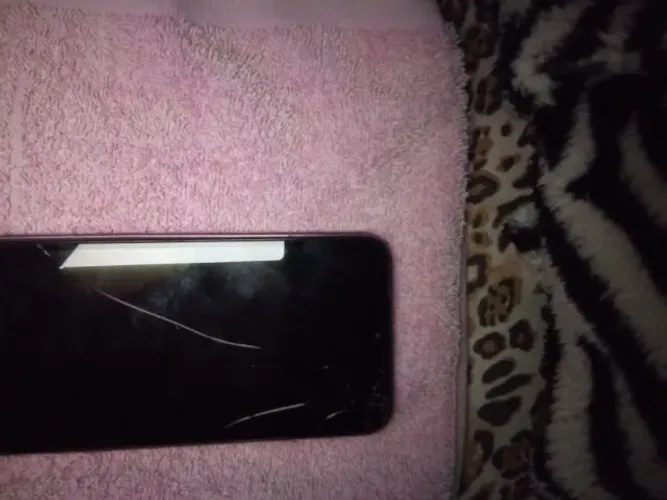 Celular, Samsung Galaxy A14, com tela queimada mas câmera, bateria e etc, perfeitos