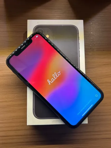 iPhone 11 - 64GB