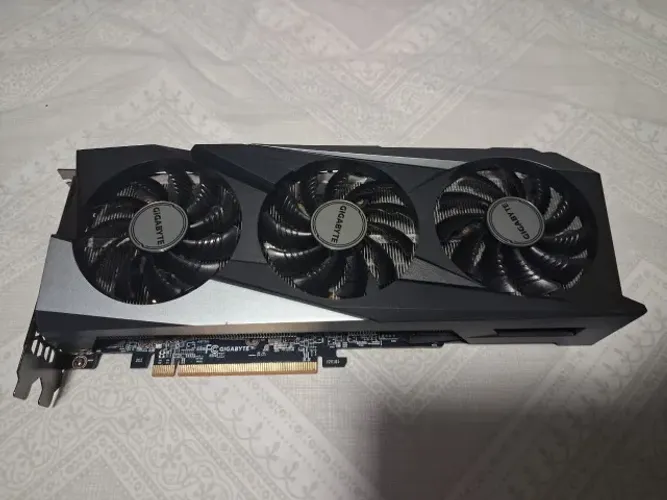 RX 7600 OC 8GB Gigabyte