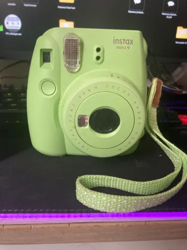 Câmera Instax Verde