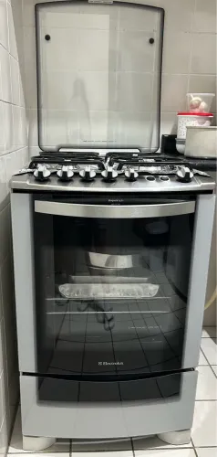 Fogão Electrolux 4 bocas em excelente estado