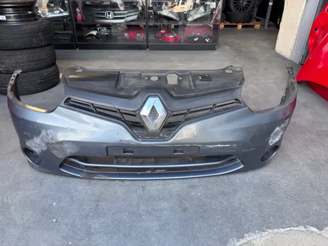 Parachoque dianteiro Renault Clio 2014 2015