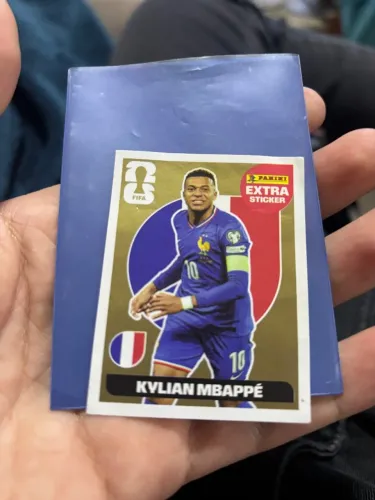 mbappe bronze e ouro