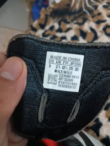 Chuteeira 39/40  Adidas f50 de trava 