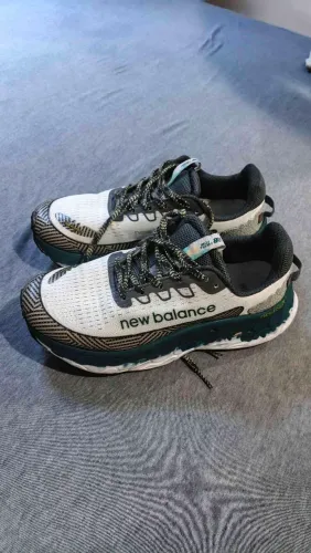 New balance fresh foam new more v3 trail