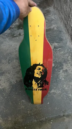 Shape de Longboard Rasta Fire