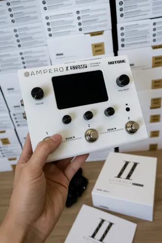 Pedaleira Hotone Ampero II Stomp Mp-300 (Novas)
