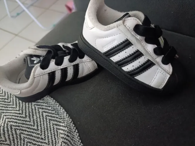Vende-se calçado bebe