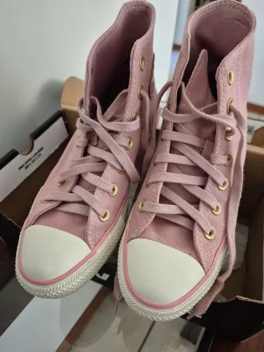 Tênis converse all star rosa 34 (calça 35) cano médio