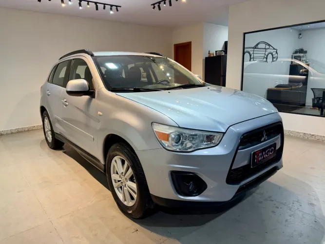 Mitsubishi ASX 2.0 16V 160cv Aut. 2013