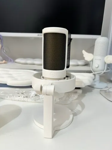 Microfone Ampligame A8 Fifine Branco