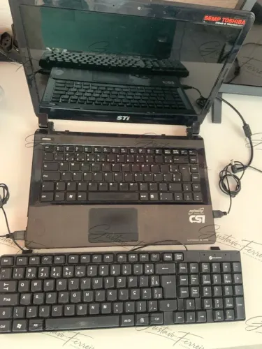 Notebook STI IS 1442 Core i3 6GB HD 500GB com acessórios