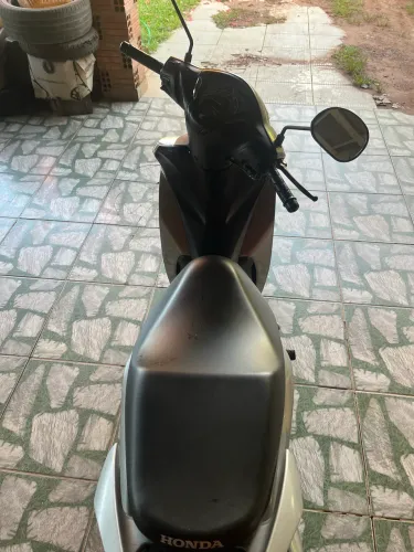 Venda de moto BIZ