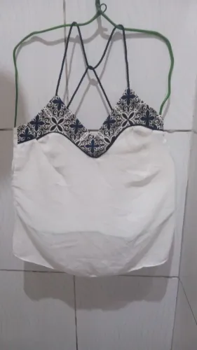 Blusa de Alcinha Branca Feminino M