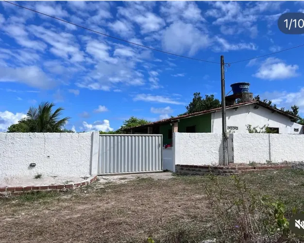 ? CASA À VENDA EM CARAPIBUS - A 5 MINUTINHOS DA PRAIA DE CARAPIBUS!