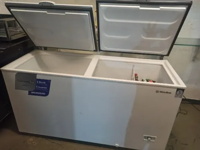 vende-se freezer horizontal metalfrio 546 litros comercial