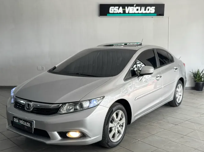 Honda Civic Sedan EXS 1.8/1.8 Flex 16V Aut. 4P 2013