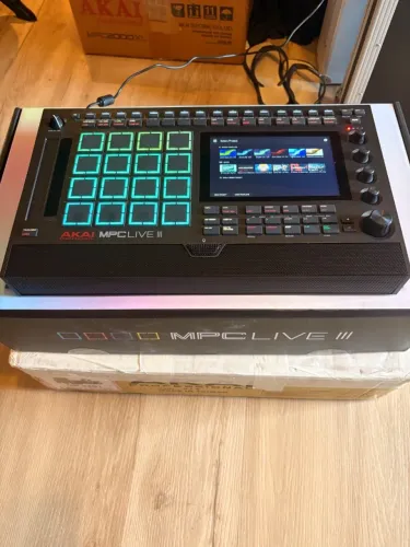 Akai mpc live 3 III