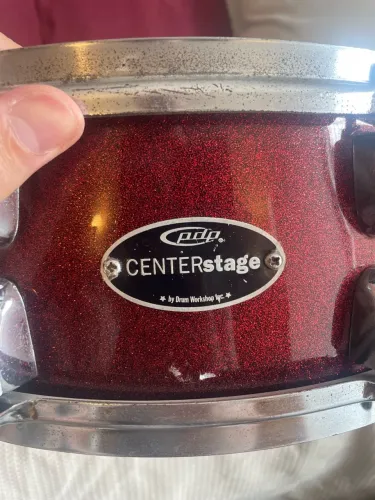 Caixa PDP centerstage