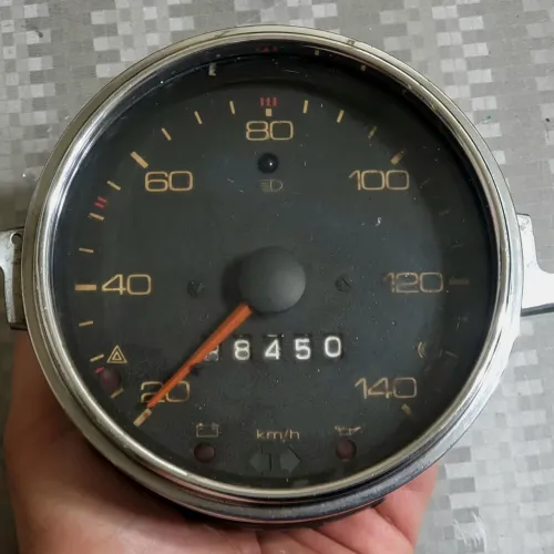 Velocimetro ORIGINAL VOLKSWAGEN Fusca 1300 / 1500ano 1977 a 1981 escala 140 km/h