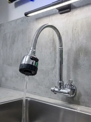 Torneira Gourmet 360° Flexível para Cozinha | Luxo em Aço Inox