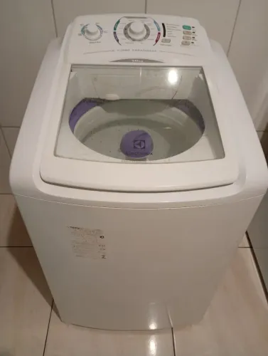 Máquina de lavar roupa 8kg
