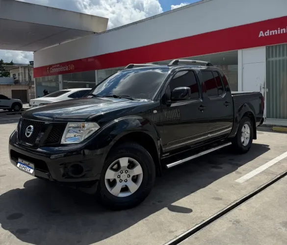 Nissan Frontier S CD 4X2 2.5 TB Diesel 2014