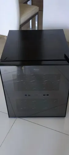 Adega Philco 12 garrafas